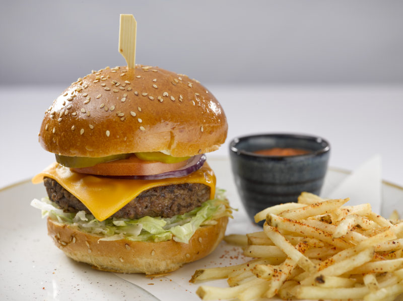 Oceania Cruises vegan menu Impossible Cheeseburger