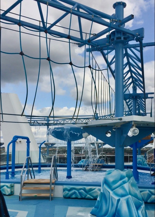 Himalayan Bridge Meraviglia rope course over splash park