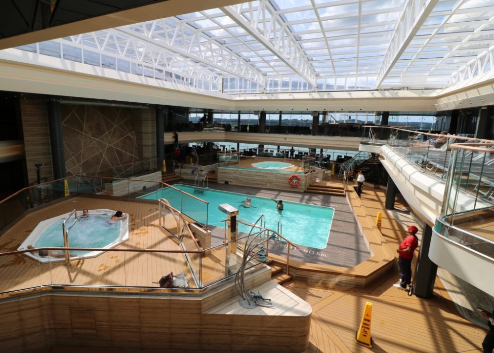 Meraviglia Bamboo indoor pool