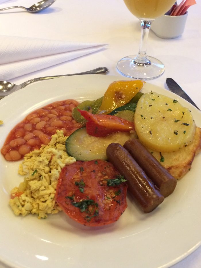 Vegan Travel river cruise breakfast plate