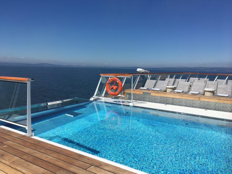 Viking Jupiter aft terrace infinity pool