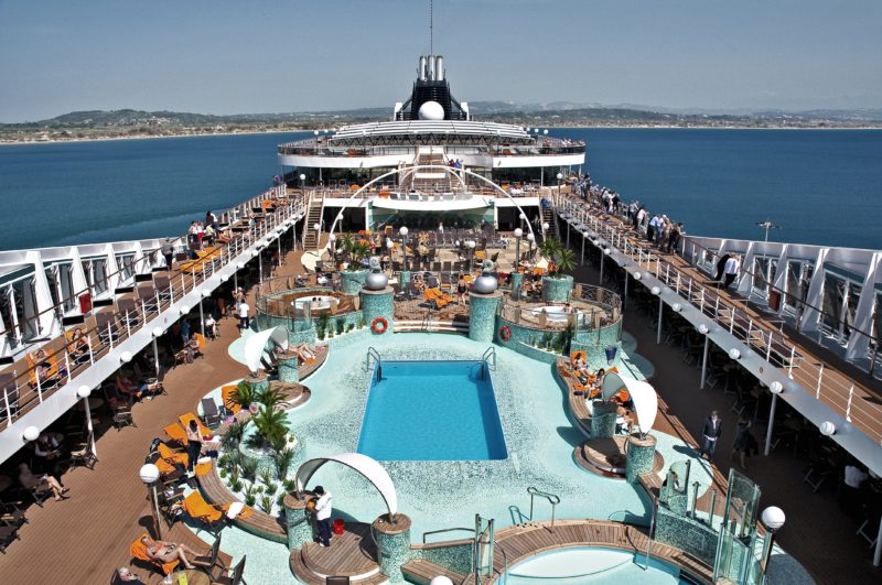 To be Extended MSC Magnifica pool deck