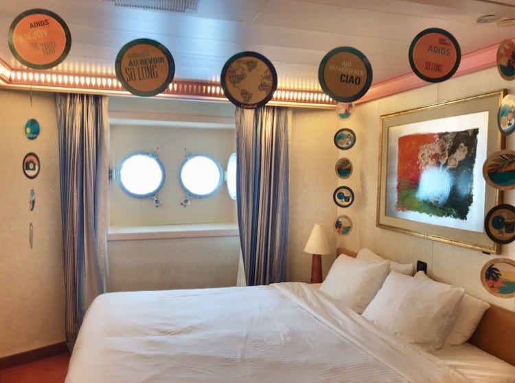 choose the best cabin Carnival porthole PT for value