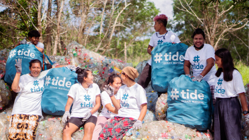 £tide ocean sustainable ocean plastic social enterprice community workers recycling 